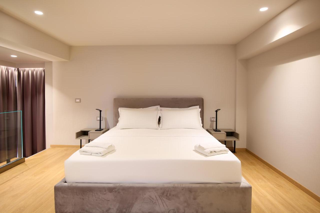 Toto Hotel & Apartments Radhimë Екстериор снимка